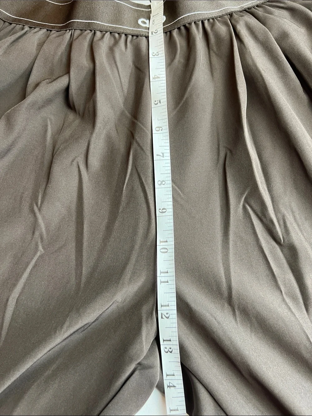 NWT’S ALO Yoga Suit Up Trouser high-waisted lightweight Brown pants L